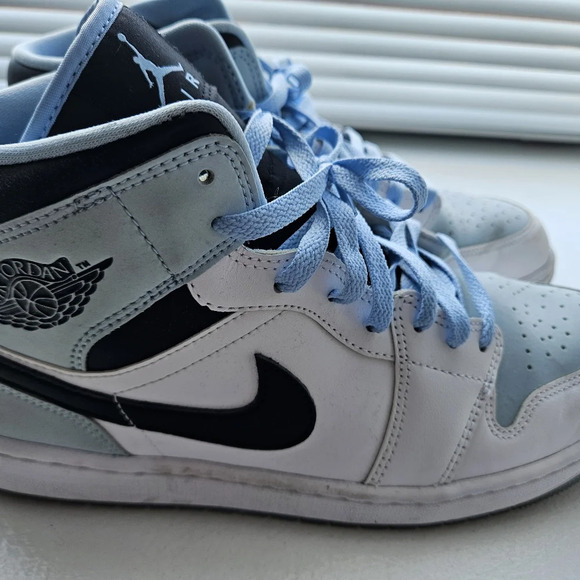 Air Jordan Ones Men's Size 11 - Picture 8 of 8